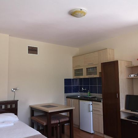 Apartments&Camping Zip Kremna Room photo