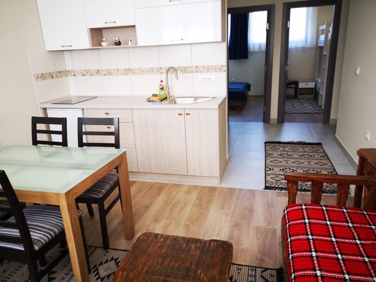 Apartments&Camping Zip Kremna Exterior photo